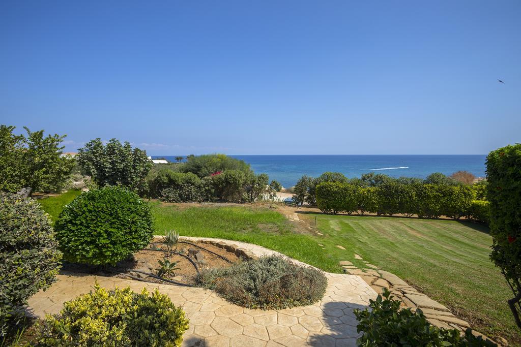 Protaras Beachfront Sirina Lina Suite Paralimni Exterior foto